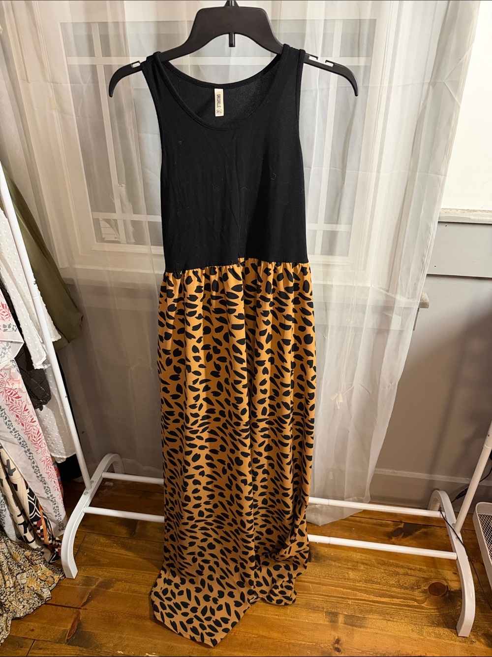 Black & Tan Leopard-Print Sleeveless Maxi Dress